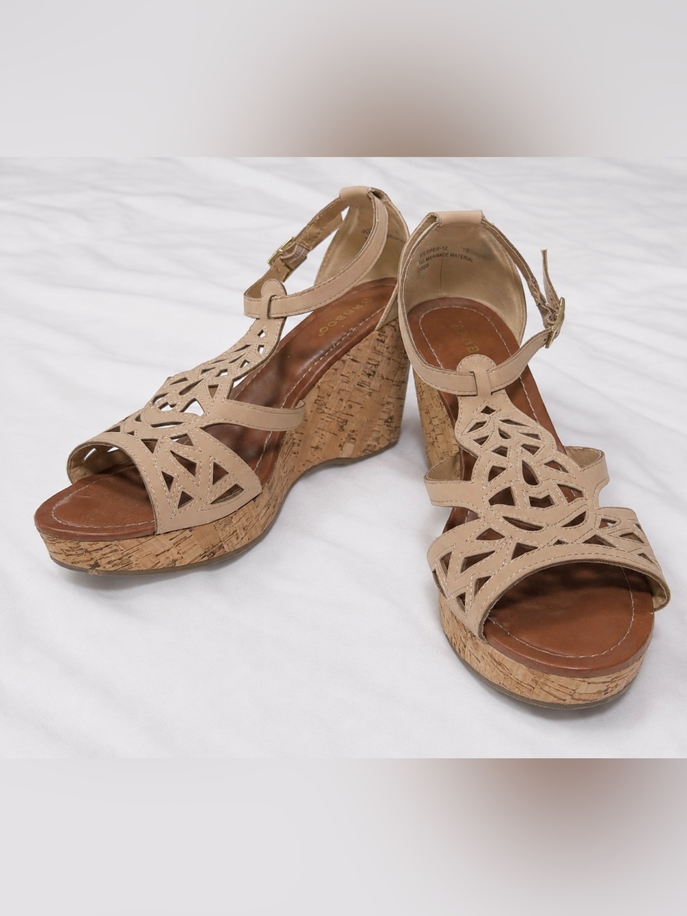 BAMBOO Vesper-12 Size 10 Beige Laser Cut T Strap Cork Wedge Sandals